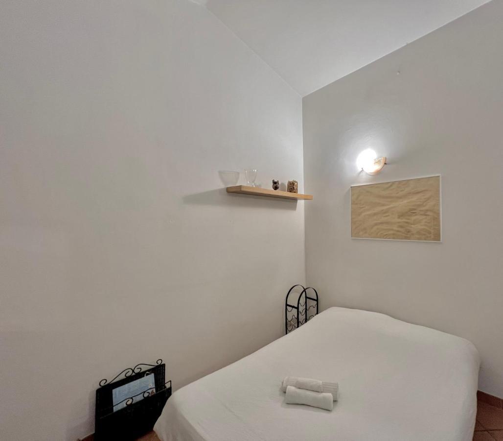 Independent House With Private Patio In Rome Vila Exterior foto
